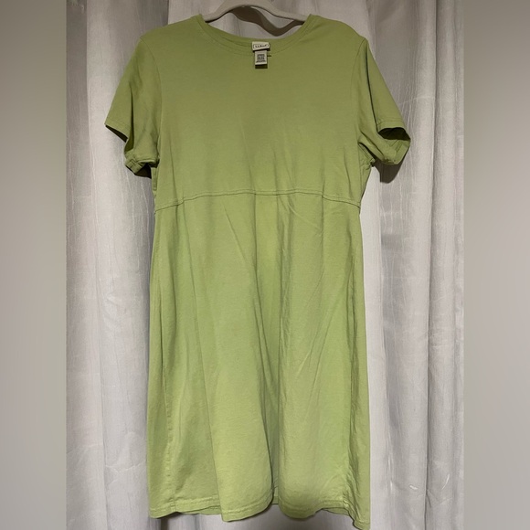 L.L. Bean Light Green Women's T-Shirt Dress Y2K - Picture 1 of 2